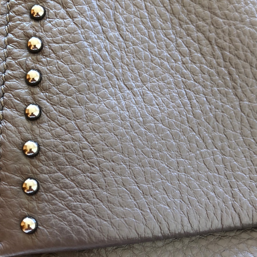 New grey leather Badgley Mischka purse. Used once. - Picture 3 of 8
